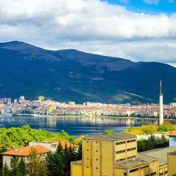 Bursa şehrinde doğan ünlüler - Müzeyyen Senar, Zeki Müren ve daha fazlası