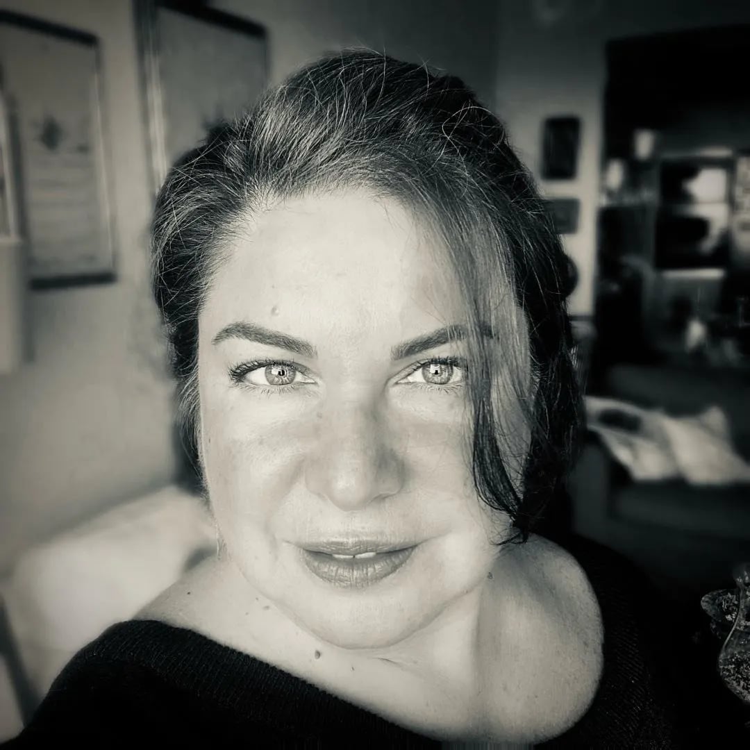 Aslı Omağ - Oyuncu (57 yaşında) - Profil fotoğrafı ve resmi görsel