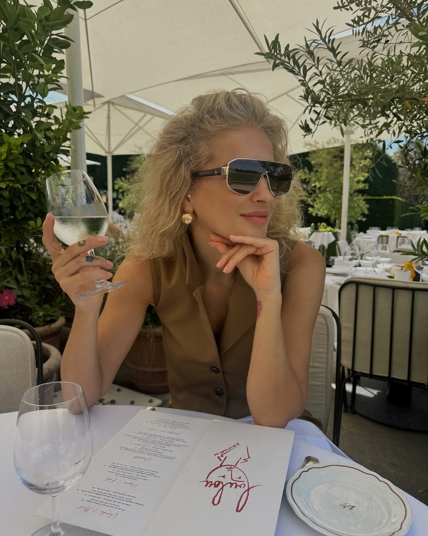 Kamile Burcu Esmersoy - Oyuncu (50 yaşında) - fotoğraf