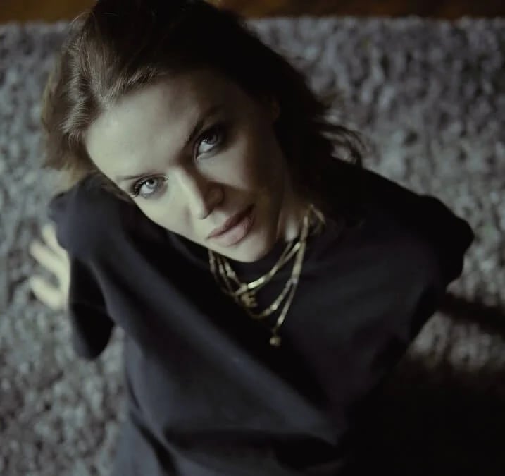 Ecem Karavus - Oyuncu (37 yaşında) - fotoğraf