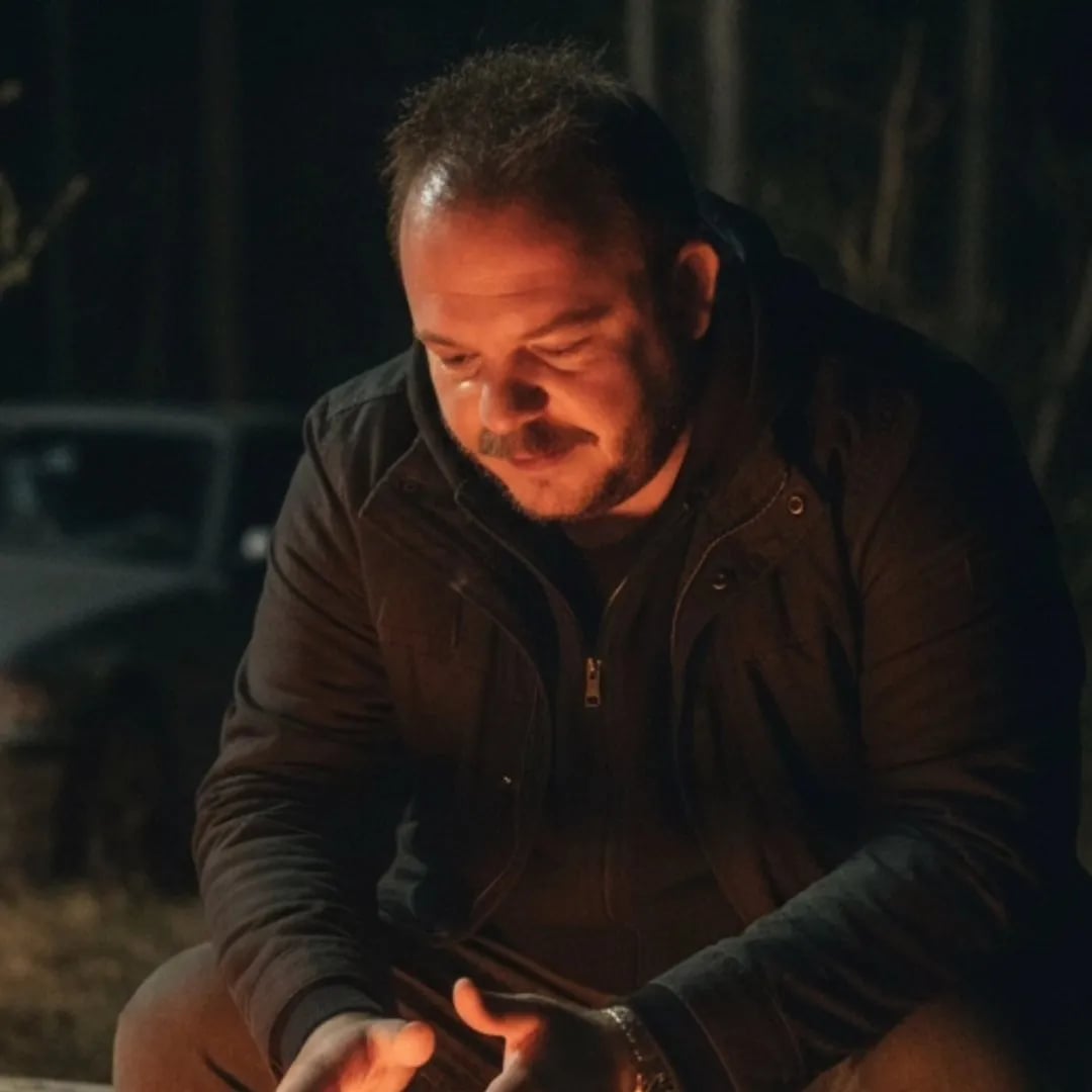 Emrah Ben - Oyuncu (40 yaşında) - Profil fotoğrafı ve resmi görsel