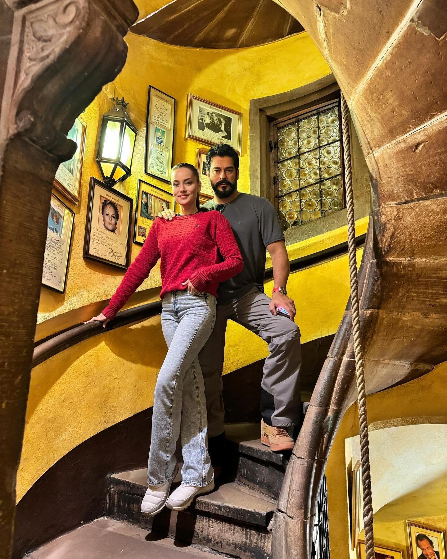 Fahriye Evcen Özçivit - Oyuncu (40 yaşında) - günlük yaşam fotoğrafı