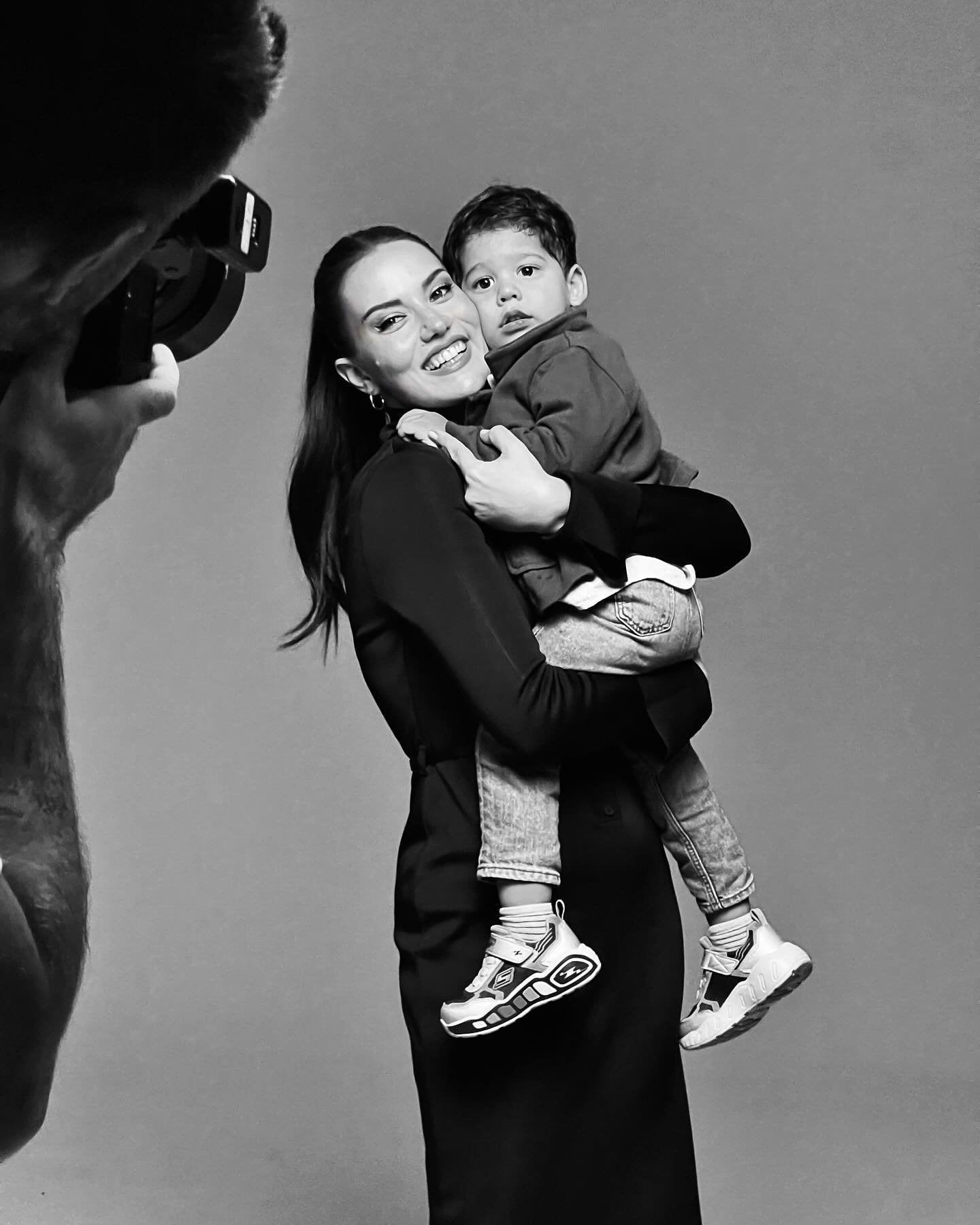 Fahriye Evcen Özçivit - Oyuncu (40 yaşında) - fotoğraf