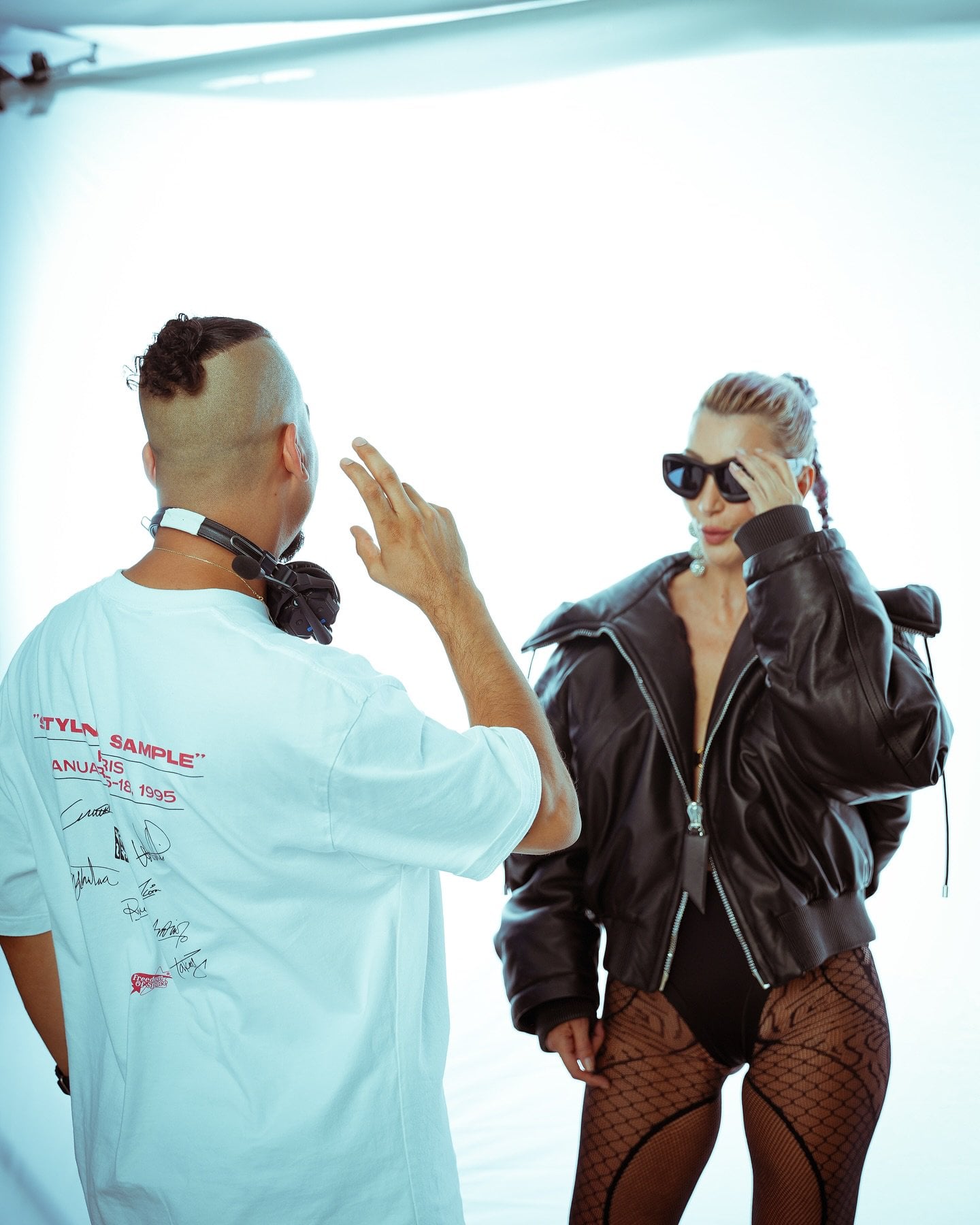 Makbule Hande Özyener - Şarkıcı (53 yaşında) - sosyal medya fotoğrafı