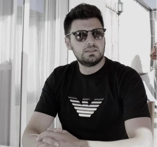 Oğuz Dilli - Girişimci (27 yaşında) - Profil fotoğrafı ve resmi görsel