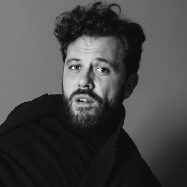 Yusuf Ali Akgün - Oyuncu (42 yaşında) - Profil fotoğrafı ve resmi görsel