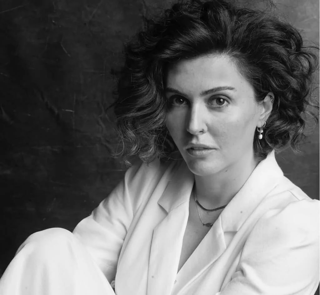 İdil Üner - Oyuncu (43 yaşında) - Ana profil fotoğrafı ve resmi görsel