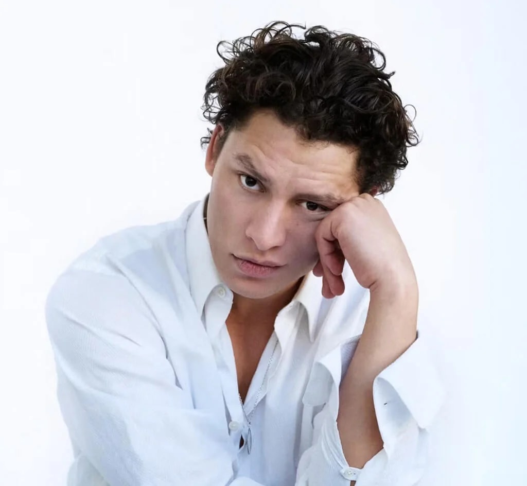 Malik Blumenthal - Oyuncu (34 yaşında) - Ana profil fotoğrafı ve resmi görsel