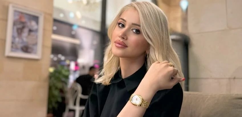 Simurg Sarsılmaz - Manken (32 yaşında) - günlük yaşam fotoğrafı